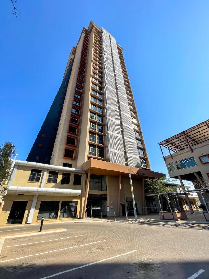 Studio 1101 Itower Gaborone Exterior photo